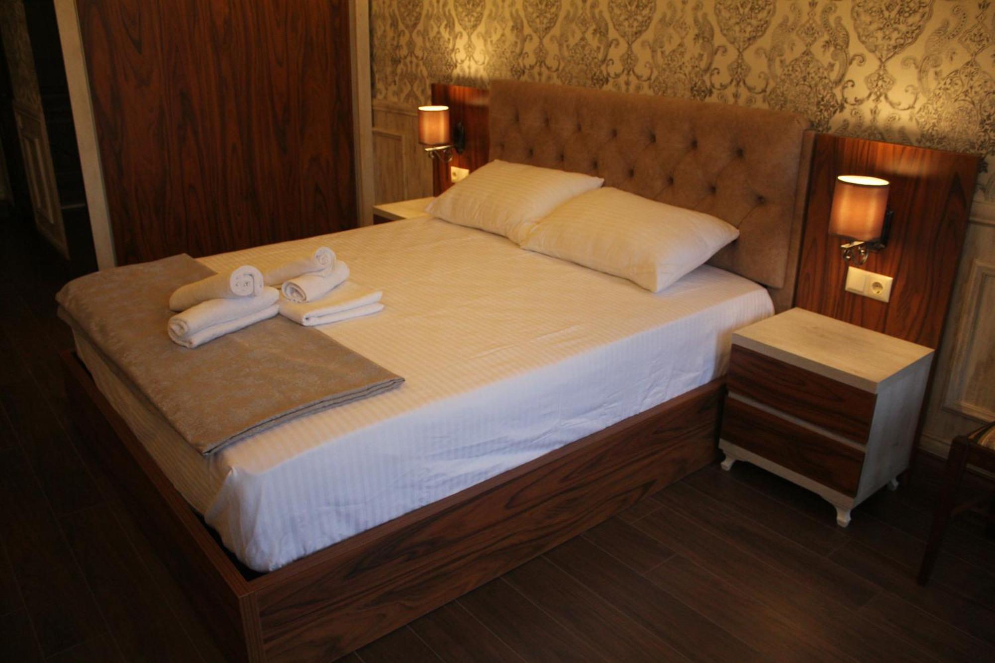Melini Boutique Hotel Μπατούμι Εξωτερικό φωτογραφία