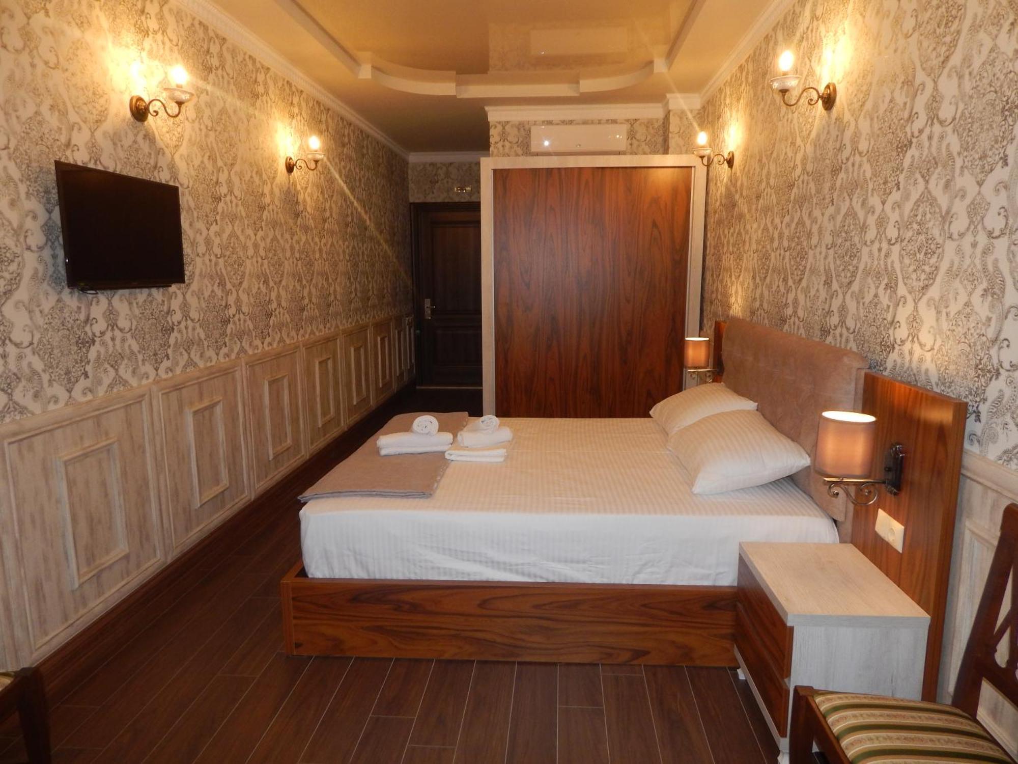 Melini Boutique Hotel Μπατούμι Εξωτερικό φωτογραφία